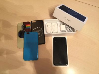Лот: 9214592. Фото: 1. IPhone 6. Смартфоны