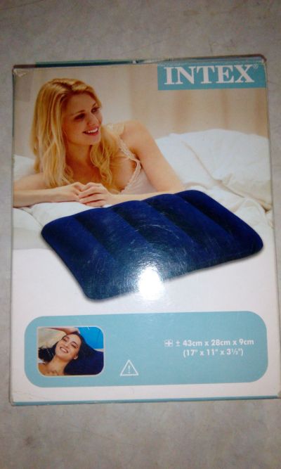 Лот: 11744887. Фото: 1. Подушка для матраца "Intex". Спальные мешки, надувные кровати, коврики туристические
