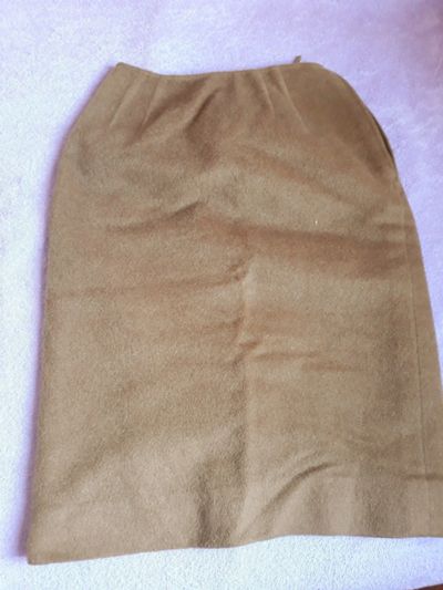 Лот: 14699845. Фото: 1. Юбка 44 рр. Юбки