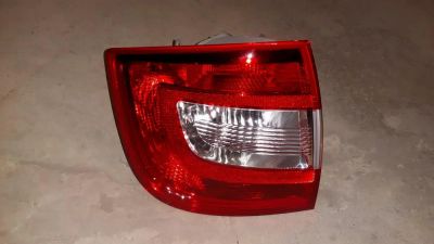 Лот: 10704503. Фото: 1. Задний фонарь SKODA RAPID ШКОДА... Оптика и освещение