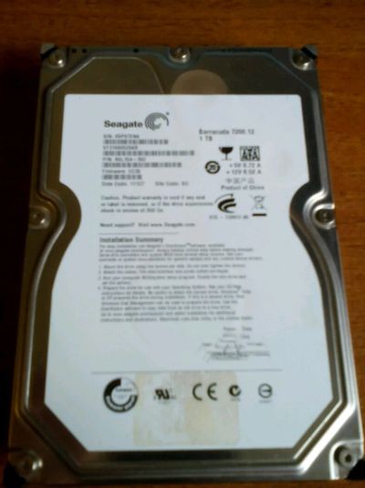 Лот: 12109409. Фото: 1. Seagate 1TB, BAD Sectors. Жёсткие диски (HDD)