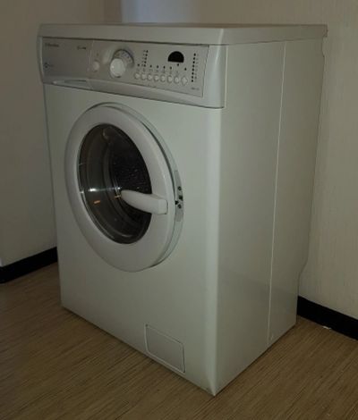 Лот: 11813655. Фото: 1. Стиральная машина Electrolux EWS... Стиральные машины