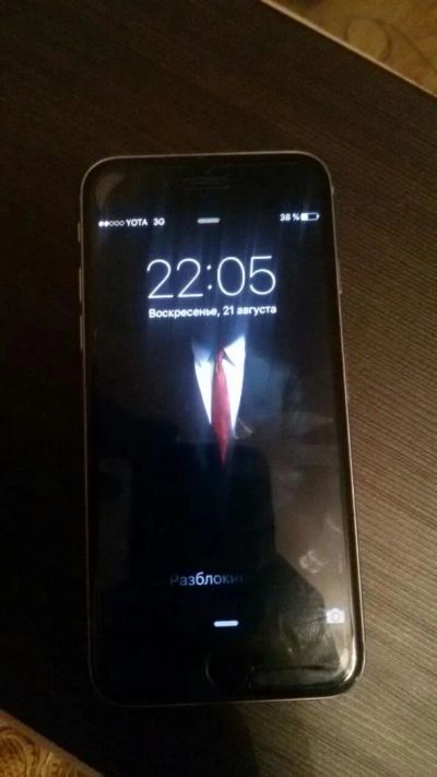 Лот: 8043749. Фото: 1. Iphone 6 16gb grey в черном чехле... Смартфоны