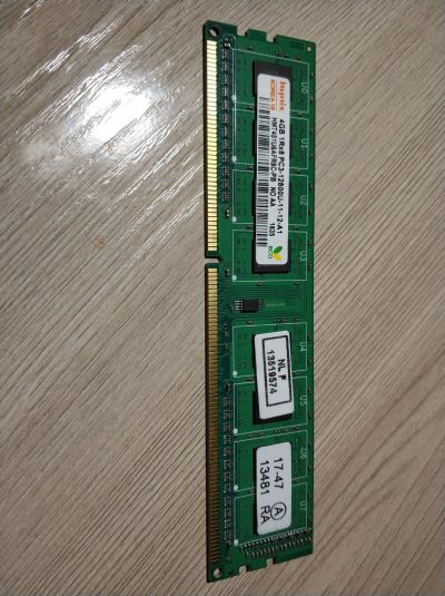 Лот: 14296914. Фото: 1. hynix hmt451u6afr8c-pb 4gb 1Rx8... Оперативная память
