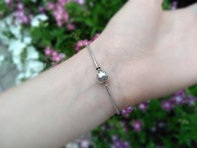 Лот: 11850686. Фото: 1. Браслет Pandora + два шарма... Браслеты