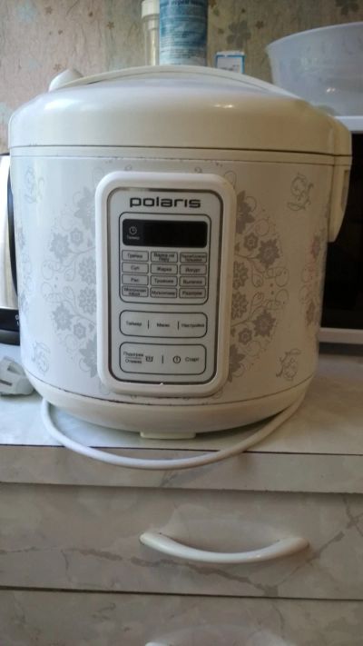 Лот: 14461352. Фото: 1. Мультиварка Polaris. Кухонная