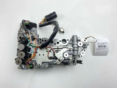 Лот: 24791440. Фото: 1. Блок клапанов автоматической трансмиссии... Трансмиссия