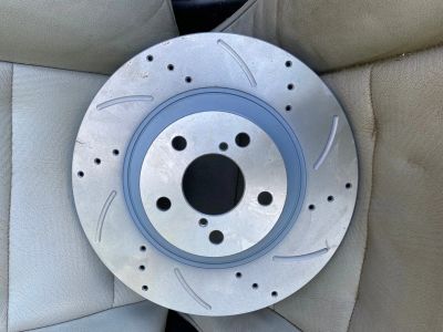 Лот: 22517804. Фото: 1. Два диска тормозных Subaru 26300-SA000... Тормозная система
