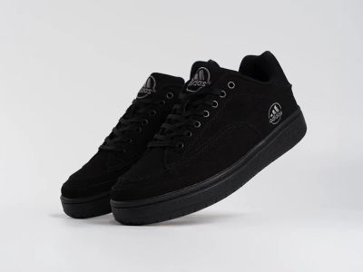 Лот: 24973620. Фото: 1. Кроссовки Adidas. Кеды, кроссовки, слипоны