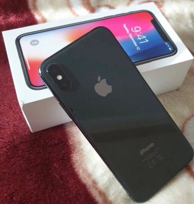 Лот: 13155712. Фото: 1. iPhone X 256Gb (гарантия). Смартфоны