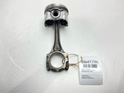 Лот: 23167426. Фото: 1. Поршень с шатуном Mazda Familia... Двигатель и элементы двигателя