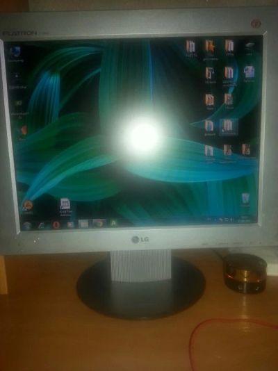 Лот: 6122040. Фото: 1. Монитор LG Flatron L 153 OS. ЖК-мониторы