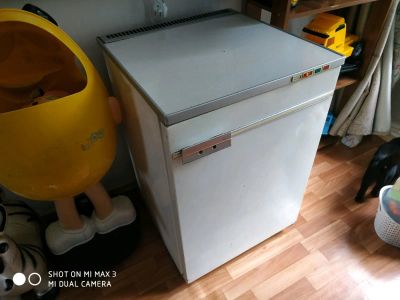 Лот: 14451111. Фото: 1. Морозилка морозильник морозильная... Холодильники, морозильные камеры