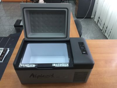 Лот: 13995532. Фото: 1. Автомобильный холодильник Alpicool... Электроприборы для автомобиля