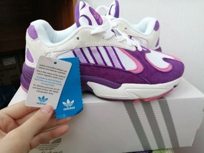Лот: 16033732. Фото: 1. Кроссовки Adidas Yung-1. Кеды, кроссовки, слипоны