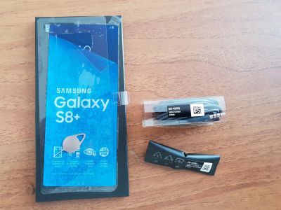 Лот: 13115561. Фото: 1. гарнитура от Samsung S8+. Стилусы, перчатки для экрана