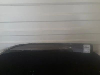 Лот: 21412672. Фото: 1. ветровик Toyota Corolla Axio NZE141... Двигатель и элементы двигателя