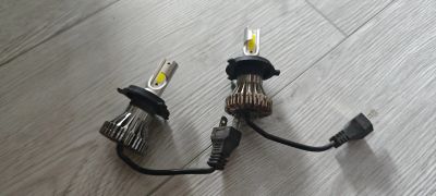 Лот: 25631298. Фото: 1. Лампы H4 amp. Оптика и освещение