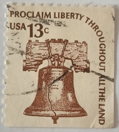 Лот: 25375938. Фото: 1. Марки_США, 13 центов 1975 год... Марки