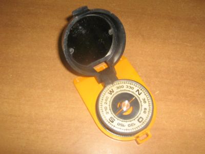 Лот: 4336499. Фото: 1. Компас "Азимут". Другое (туризм)