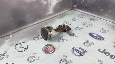 Лот: 23589562. Фото: 1. Поршень с шатуном Toyota Chaser... Двигатель и элементы двигателя