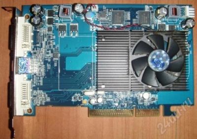 Лот: 383340. Фото: 1. Видеокарта AGP Radeon HD3650 512MB. Видеокарты