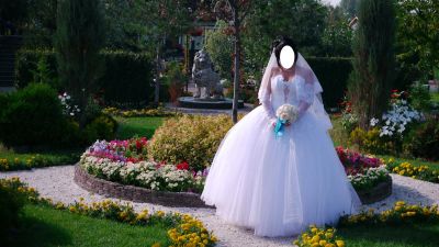 Лот: 3150080. Фото: 1. Свадебное платье р46-48. Другое (свадебная мода)