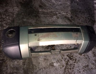 Лот: 4108746. Фото: 1. Бампер на Land Rover Discovery... Кузов