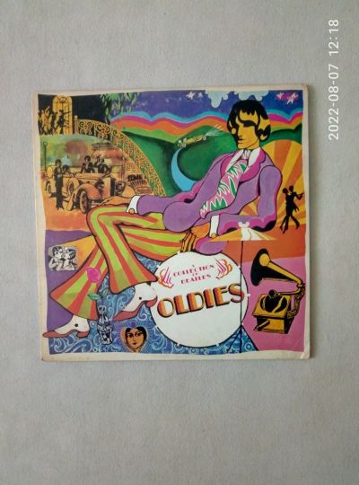 Лот: 19325520. Фото: 1. The Beatles "A Collection Of Oldies... Аудиозаписи