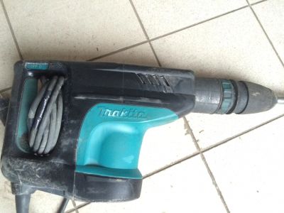 Лот: 7162519. Фото: 1. Отбойный молоток (отбойник) Makita... Электроинструмент