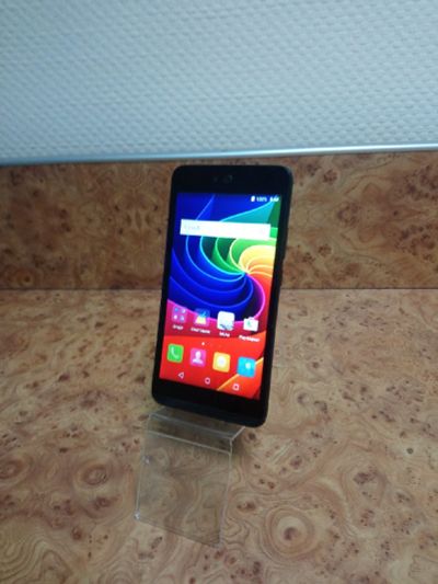 Лот: 15085763. Фото: 1. смартфон micromax q338. Смартфоны