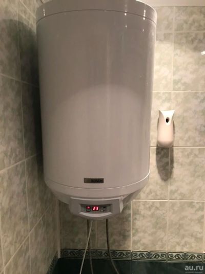 Лот: 10100980. Фото: 1. Водонагреватель Bosch Tronic 7000T... Другое (сантехника, водопровод)