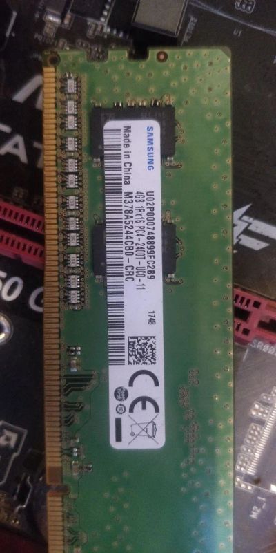 Лот: 16703982. Фото: 1. Модуль памяти Samsung M378A5244CB0-CRC... Оперативная память