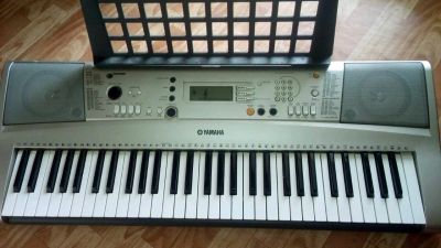Лот: 11878161. Фото: 1. Синтезатор Yamaha PSR-E313. Клавишные