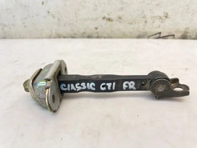Лот: 25410584. Фото: 1. ограничитель двери Nissan Almera... Двигатель и элементы двигателя