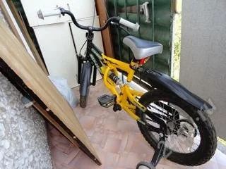 Лот: 1098508. Фото: 1. велосипед для ребенка 4-6 лет. Красноярск