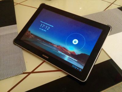 Лот: 6580488. Фото: 1. Huawei MediaPad 10 FHD 16Gb 3G. Планшеты