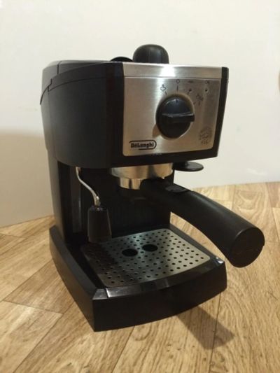 Лот: 6496774. Фото: 1. Кофеварка Delonghi EC 155. Чайники, кофемашины, кулеры