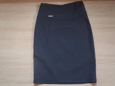 Лот: 7395104. Фото: 1. Продам юбку Gloria Jeans р.XS... Юбки