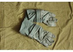 Лот: 18285734. Фото: 1. Боевые перчатки пилота США, огнеупорные... Снаряжение, маскировка