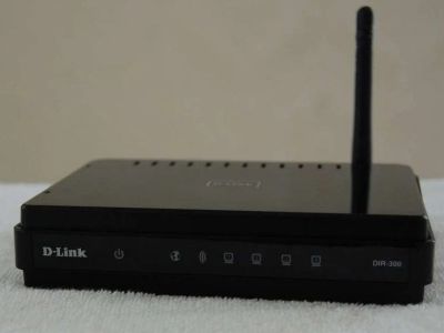 Лот: 6091749. Фото: 1. Беспроводной Wi-Fi маршрутизатор... Маршрутизаторы (роутеры)