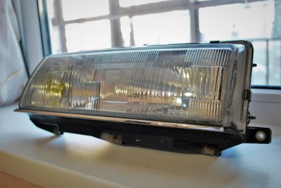 Лот: 9817571. Фото: 1. Фары на Toyota Sprinter Carib... Оптика и освещение