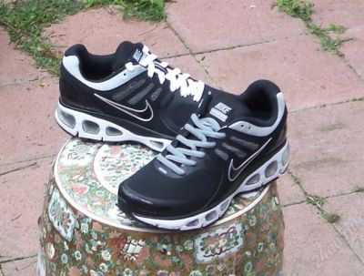 Лот: 776300. Фото: 1. новая nike air max tailwind обувь... Другое (мужская обувь)