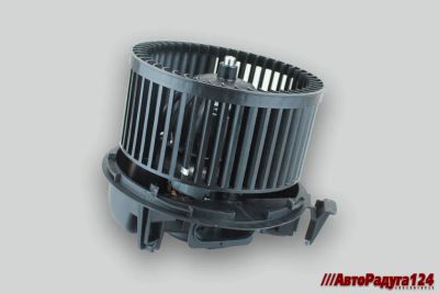 Лот: 25592853. Фото: 1. Электровентилятор отопителя Renault... Электрооборудование
