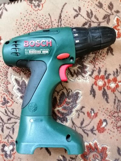 Лот: 19956256. Фото: 1. Шуруповерт BOSCH. Электроинструмент