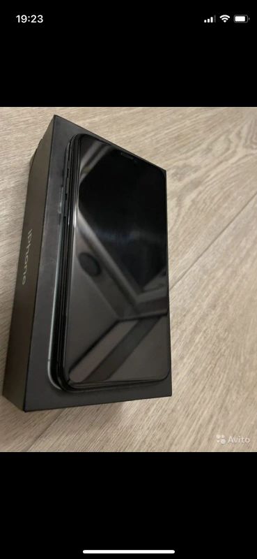 Лот: 17448809. Фото: 1. iPhone 11 pro 256. Чехлы, бамперы