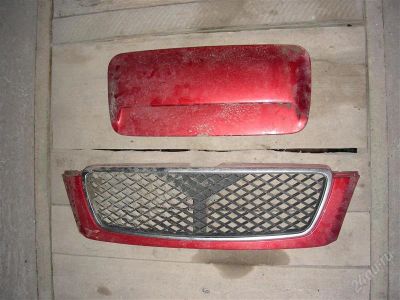 Лот: 1218116. Фото: 1. решетка радиатора (subaru forester... Кузов