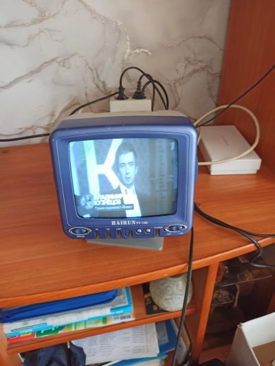 Лот: 20602187. Фото: 1. Мини Телевизор Hairun tv700 7... Телевизоры