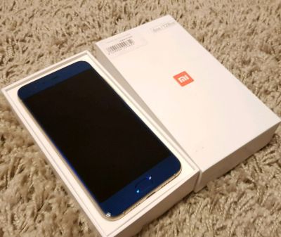 Лот: 12705067. Фото: 1. Xiaomi mi6 128gb blue. Смартфоны