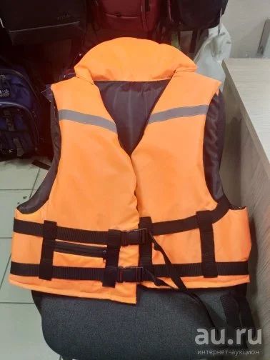 Лот: 17444867. Фото: 1. Спасательный жилет оранжевый... Аксессуары для лодок и катеров